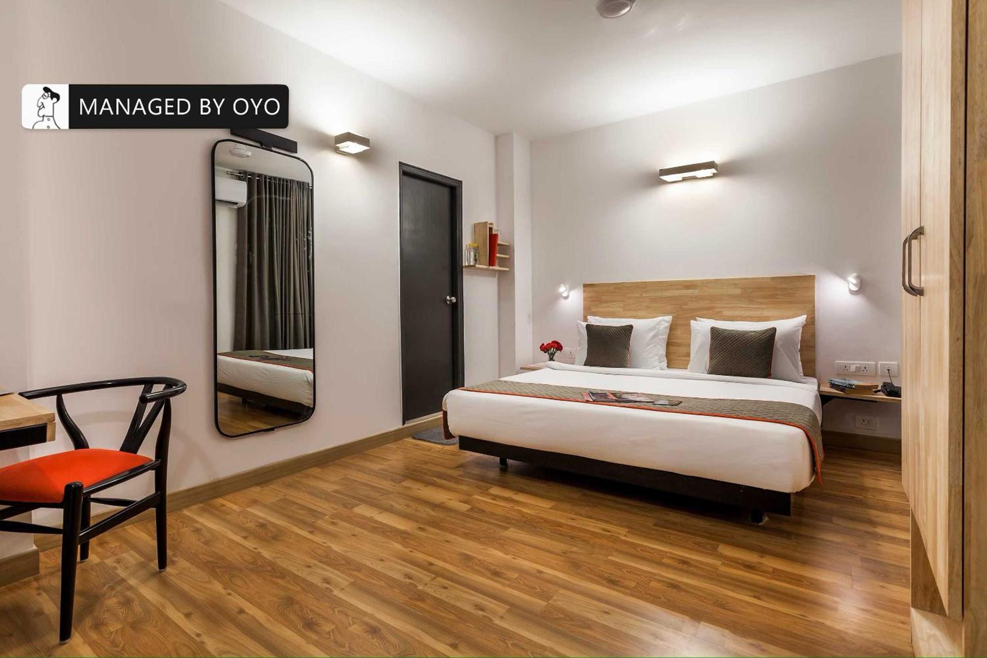 Hotel Gautam Residency Yeni Delhi Dış mekan fotoğraf