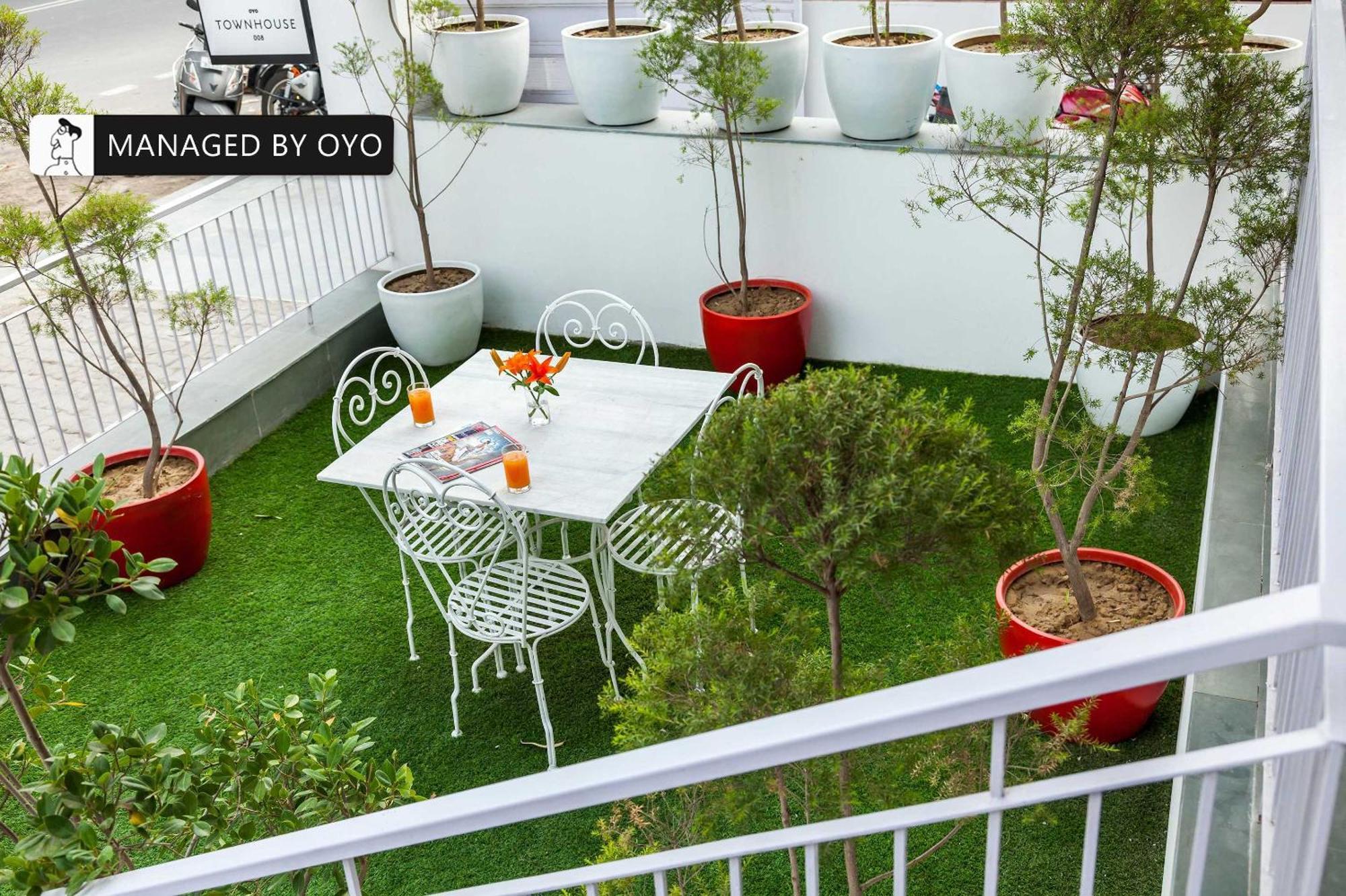 Hotel Gautam Residency Yeni Delhi Dış mekan fotoğraf