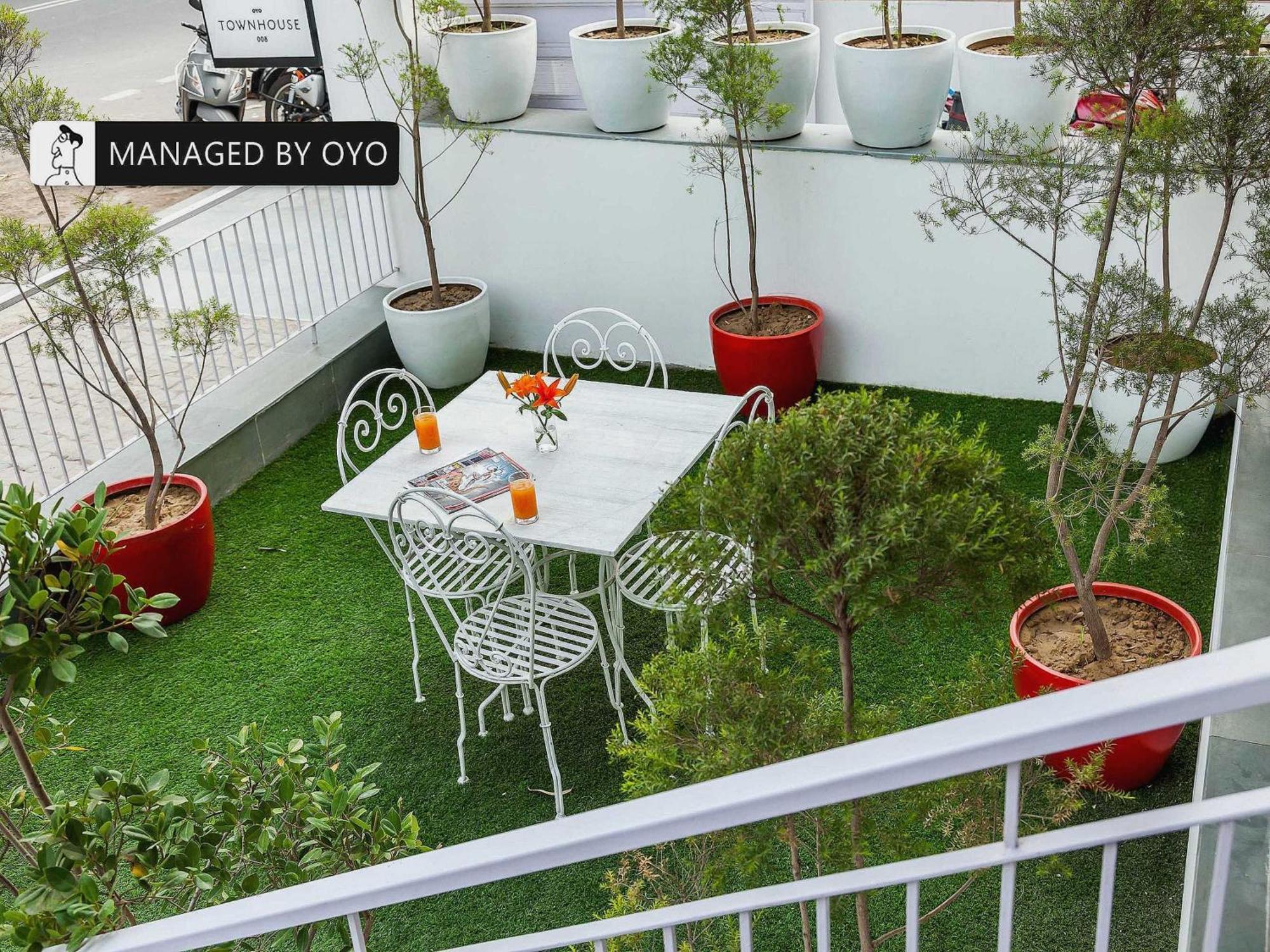 Hotel Gautam Residency Yeni Delhi Dış mekan fotoğraf
